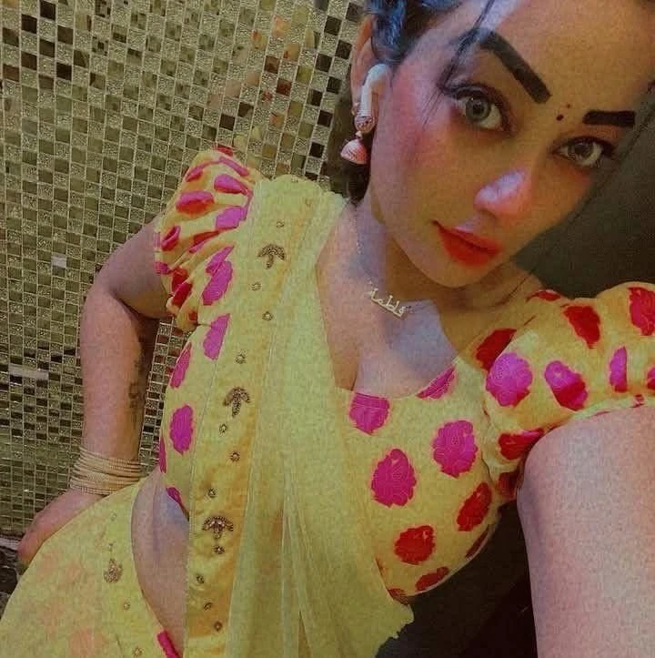 Natasha – Sri Lankan escort in Colombo — 3 / 5