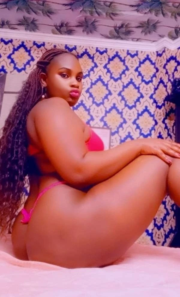Da Black Queen Herself – Zimbabwean escort in New Delhi — 7 / 10