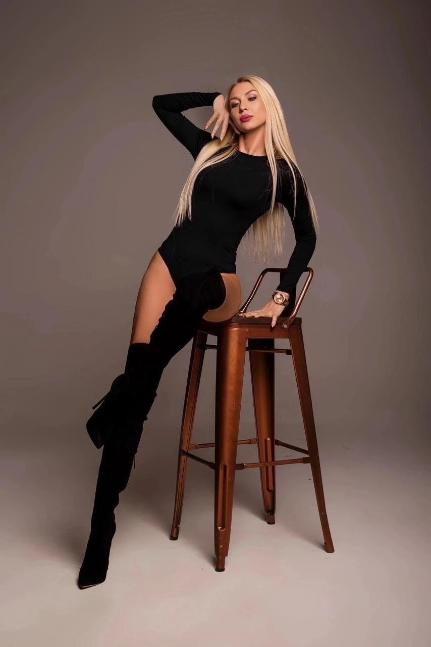 Alisa 🩷 – Russian escort in Beirut — 8 / 17