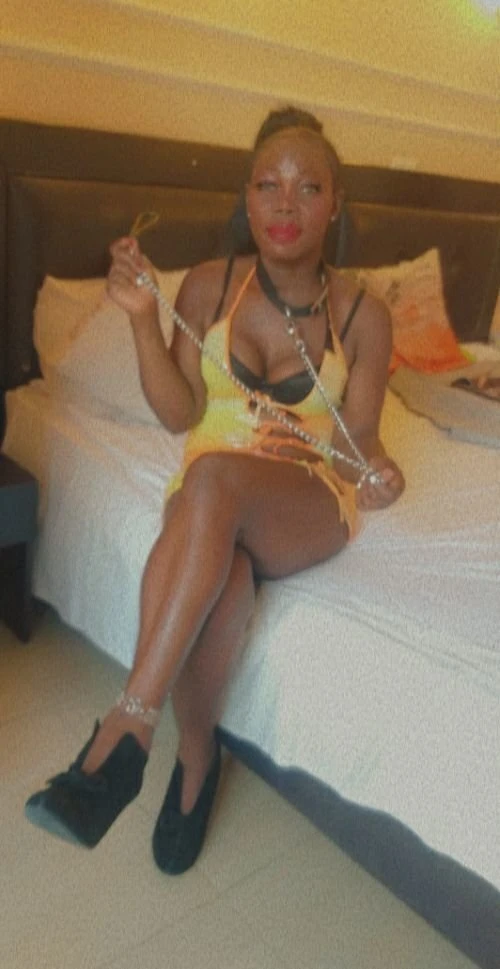 Suzanne – South African escort in Beirut — 2 / 5