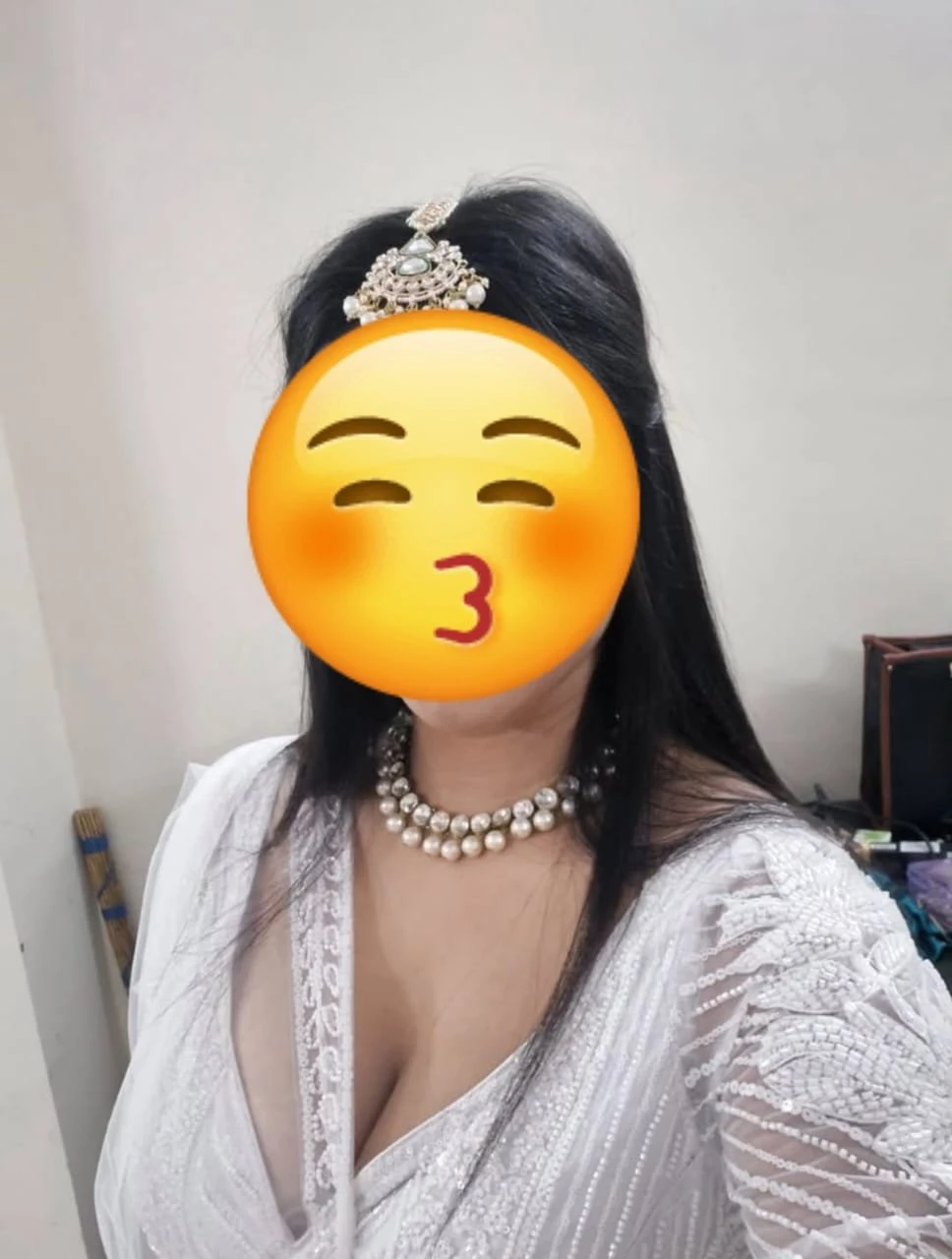 🦋 Cam and Real Meet🦋 – Indian escort in Kolkata — 2 / 4