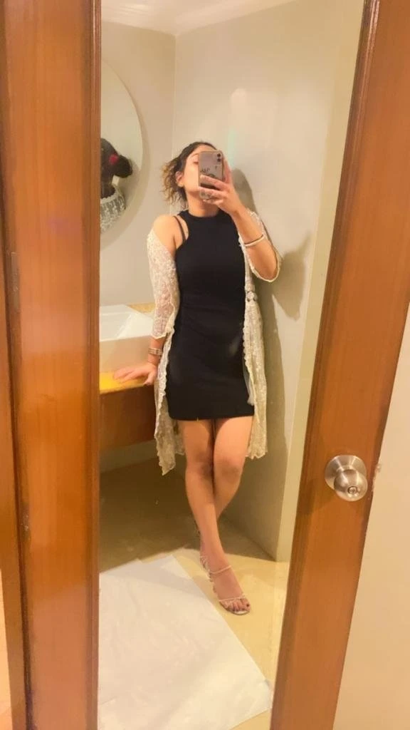 Priyansi High profile call girl – Indian escort agency in Kolkata, Escort, Kolkata