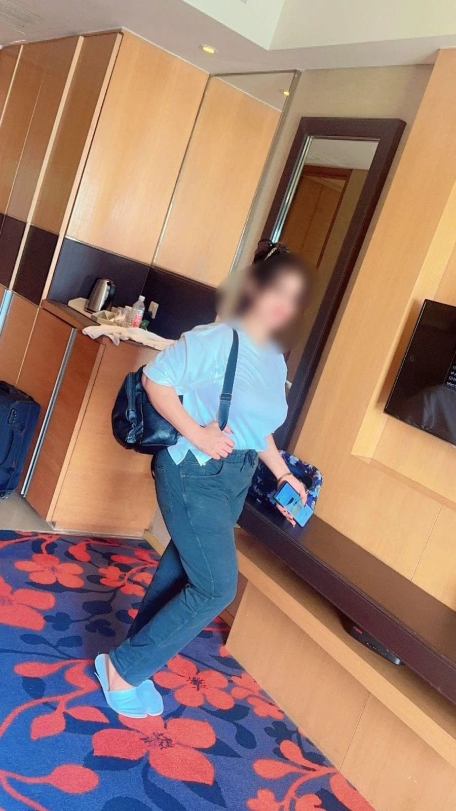 Nidhi Independent Girl Incall Available – Indian escort in New Delhi — 3 / 5