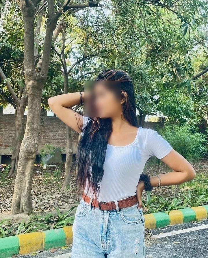 Ritu, Limited time offer! 5000 INR Only – escort in Noida — 3 / 5