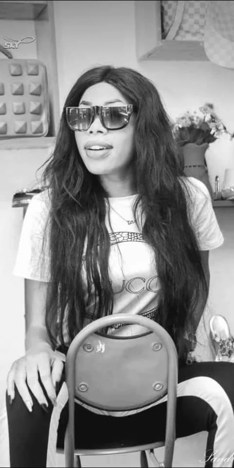 Sandra – Beninese escort in Dakar — 3 / 5
