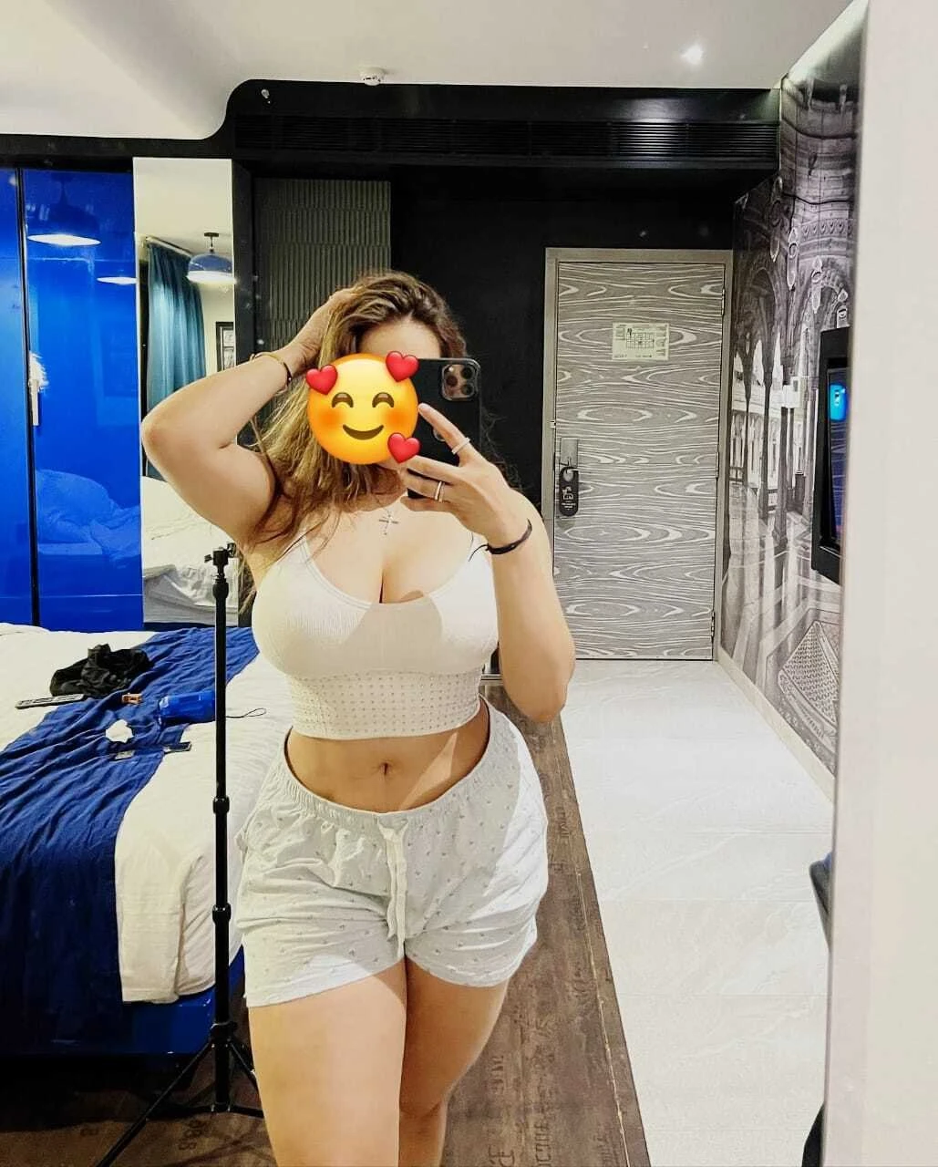 Renu Singh – Indian escort in New Delhi — 4 / 10
