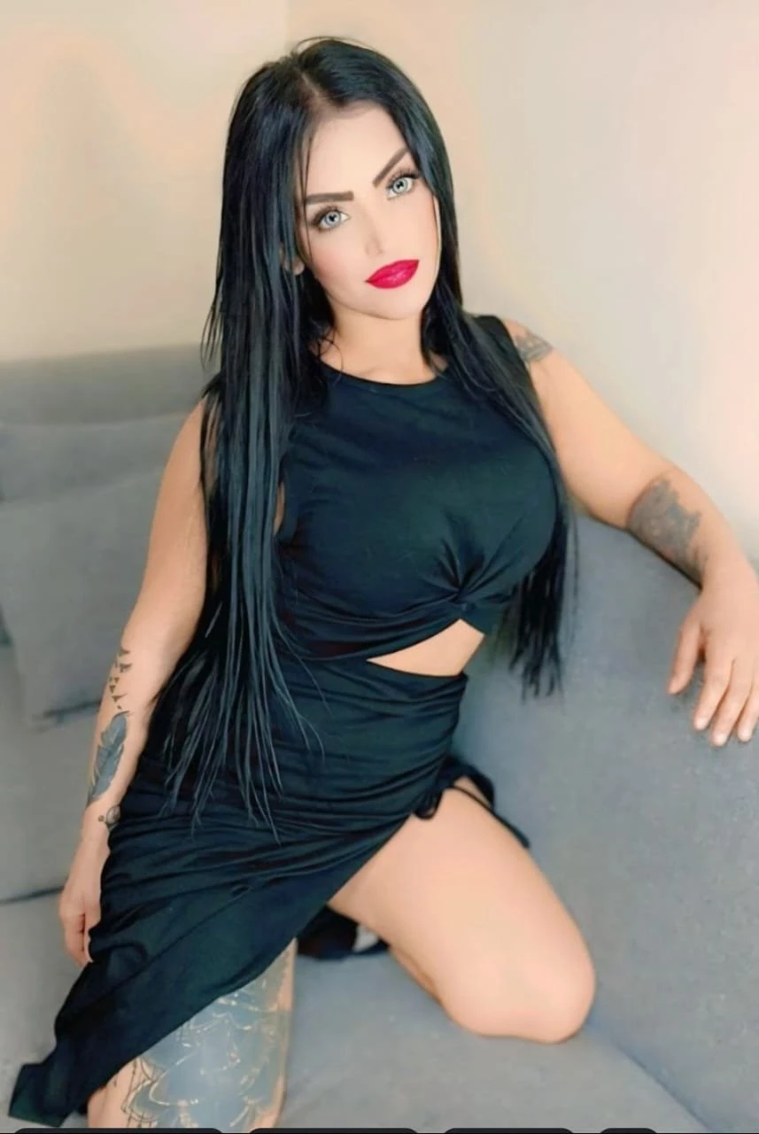 انجي – Lebanese escort in Beirut — 5 / 9