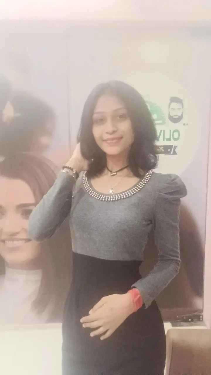 Vidhi an Independent Cash Pay Hotel Home – Indian escort in Pune — 3 / 14