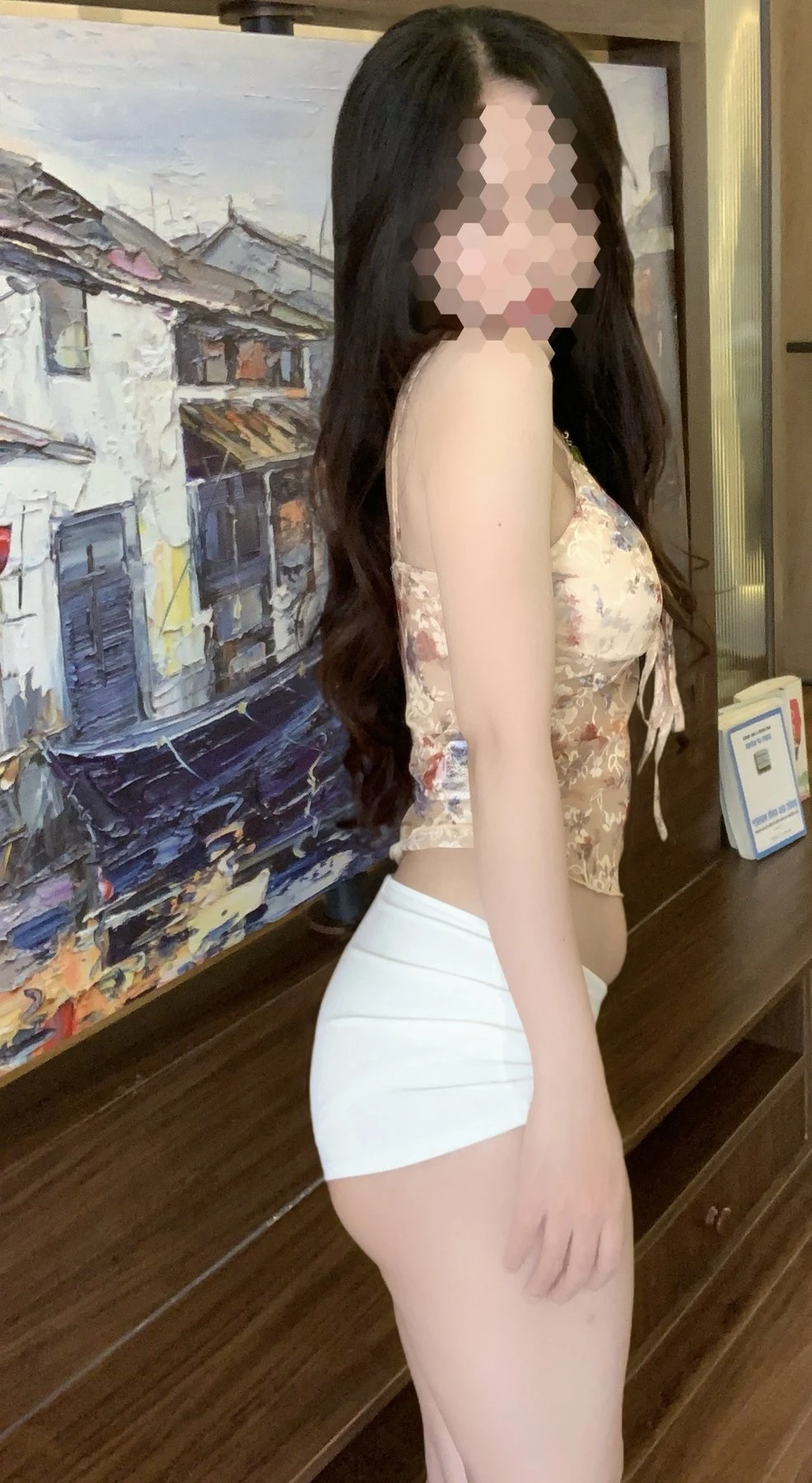 Hanni – Vietnamese escort in Ho Chi Minh City — 10 / 12