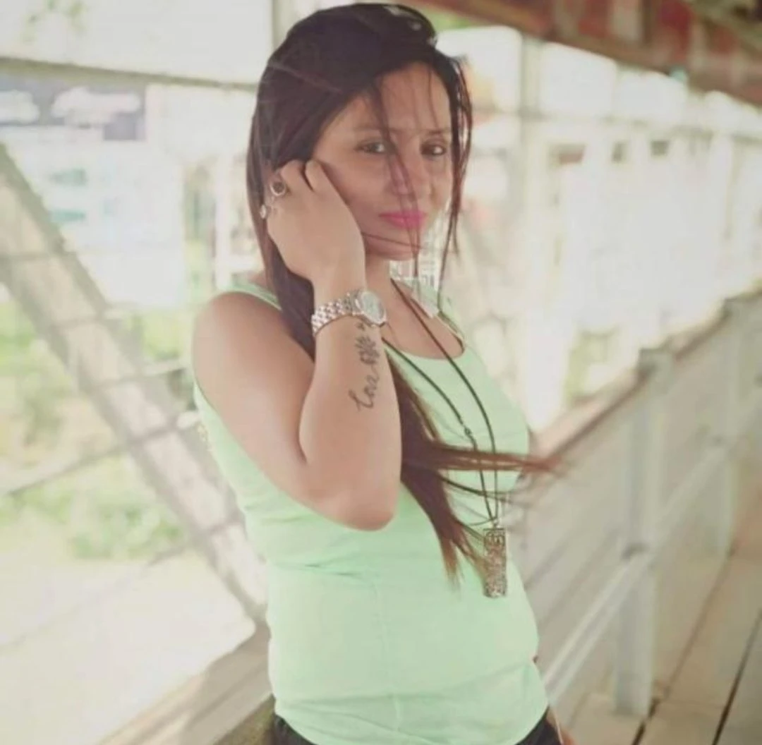 Your Pleasure Hunter Shweta Here – Indian escort in Pune — 2 / 4