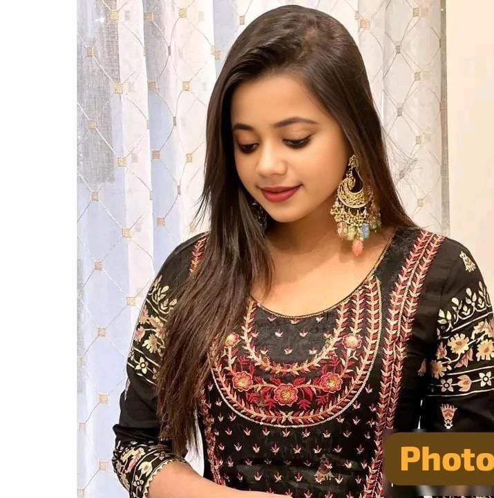 Saniya Independent Collage Girl in Hyd – Indian escort in Hyderabad — 2 / 5