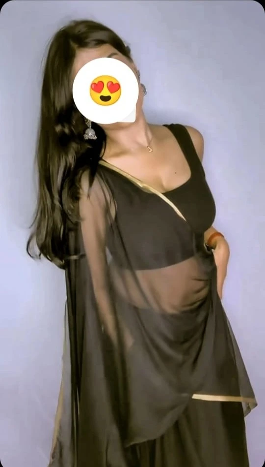Sandhya for Real Meet and Cam Session – Indian escort in Pune — 4 / 5