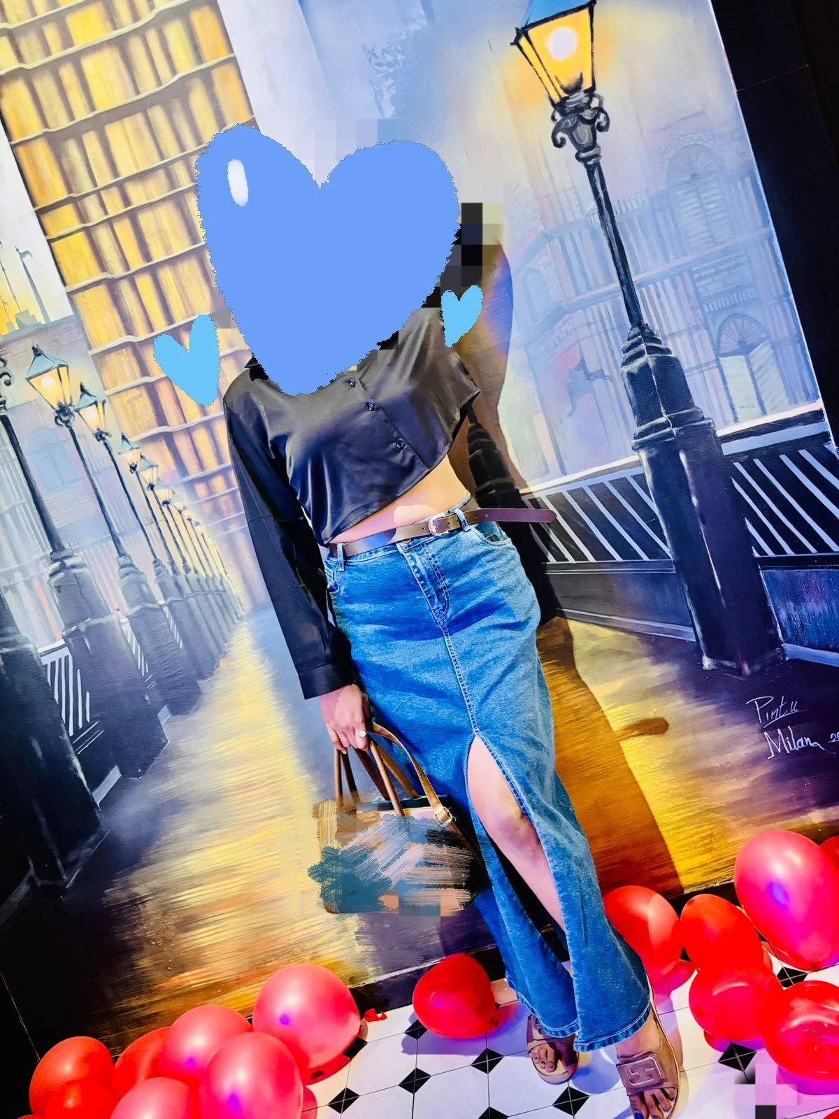 Smriti reel meet – Indian escort in Kolkata — 1 / 3