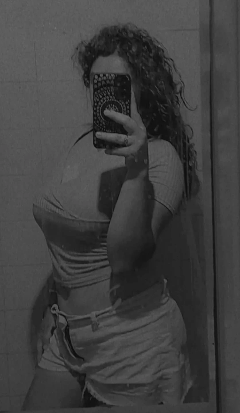 Reshma – Indian escort in Vadodara — 3 / 4