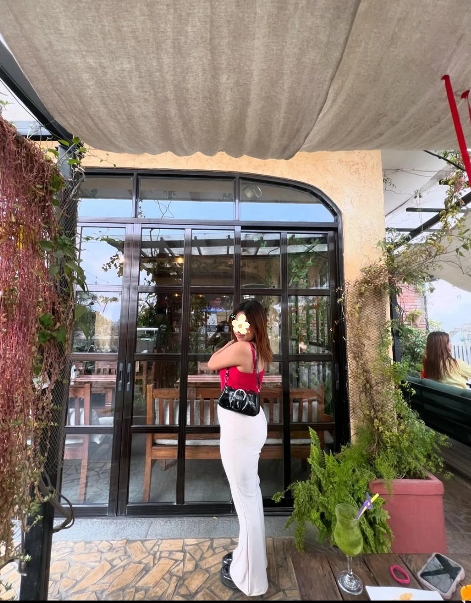 Experience the Ultimate Companion – Nepalese escort in Kathmandu — 3 / 5