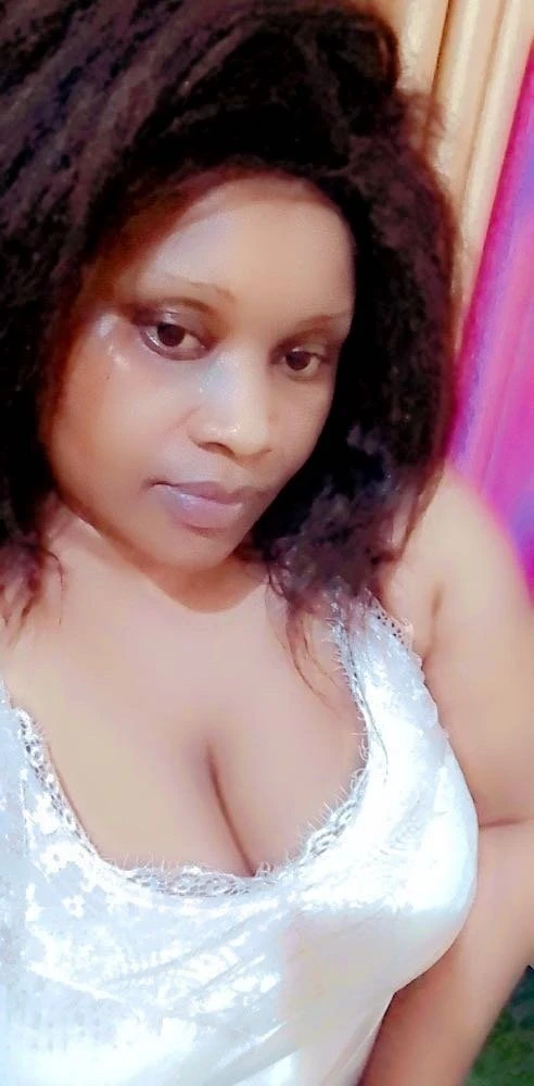 Sexy Mona – Ethiopian escort in Jaipur — 2 / 3