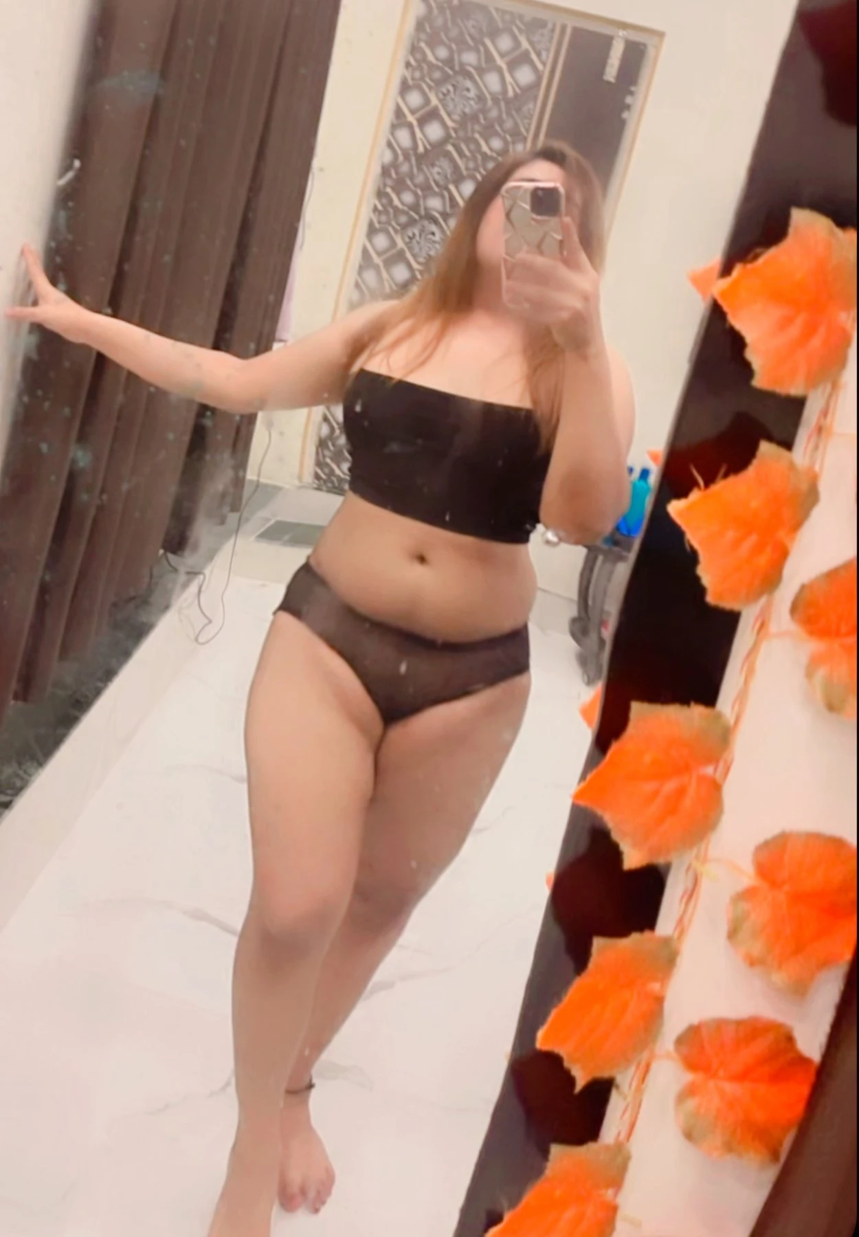 Sensational Soniya – Indian escort in Hyderabad — 4 / 20