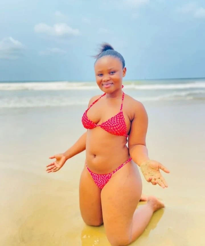 Celly – Namibian escort in Pondicherry — 2 / 4