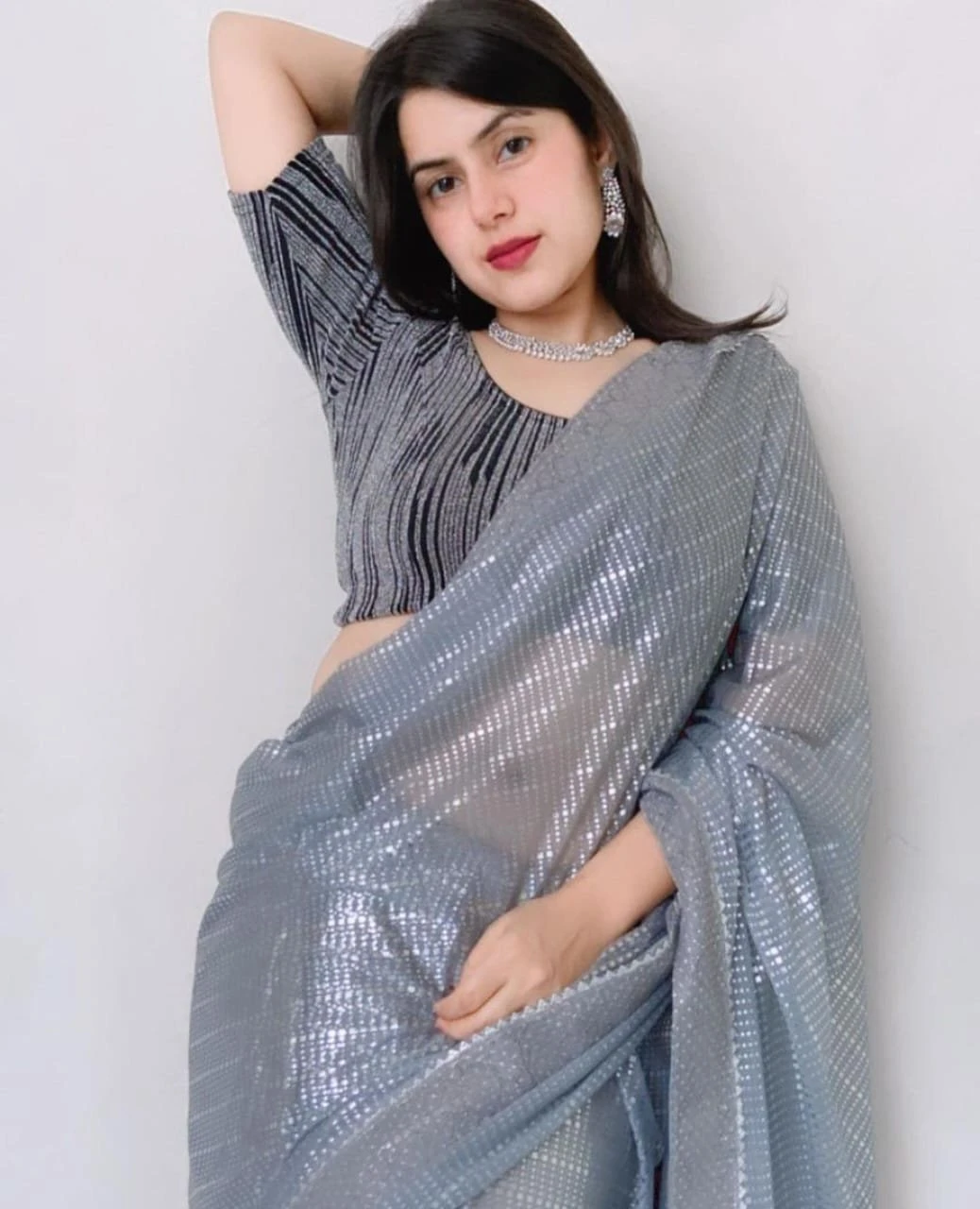 Komal Escort Real Meeting in Noida – Indian escort in Noida — 2 / 4