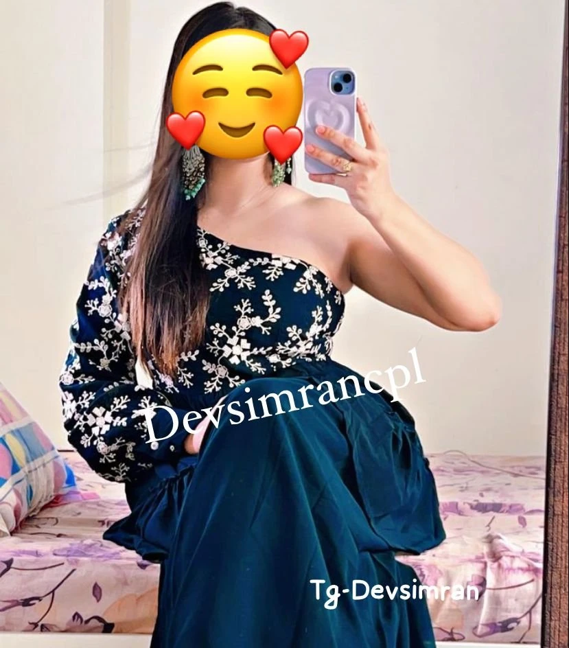 Dev Simran Couple – Indian escort in New Delhi — 29 / 31