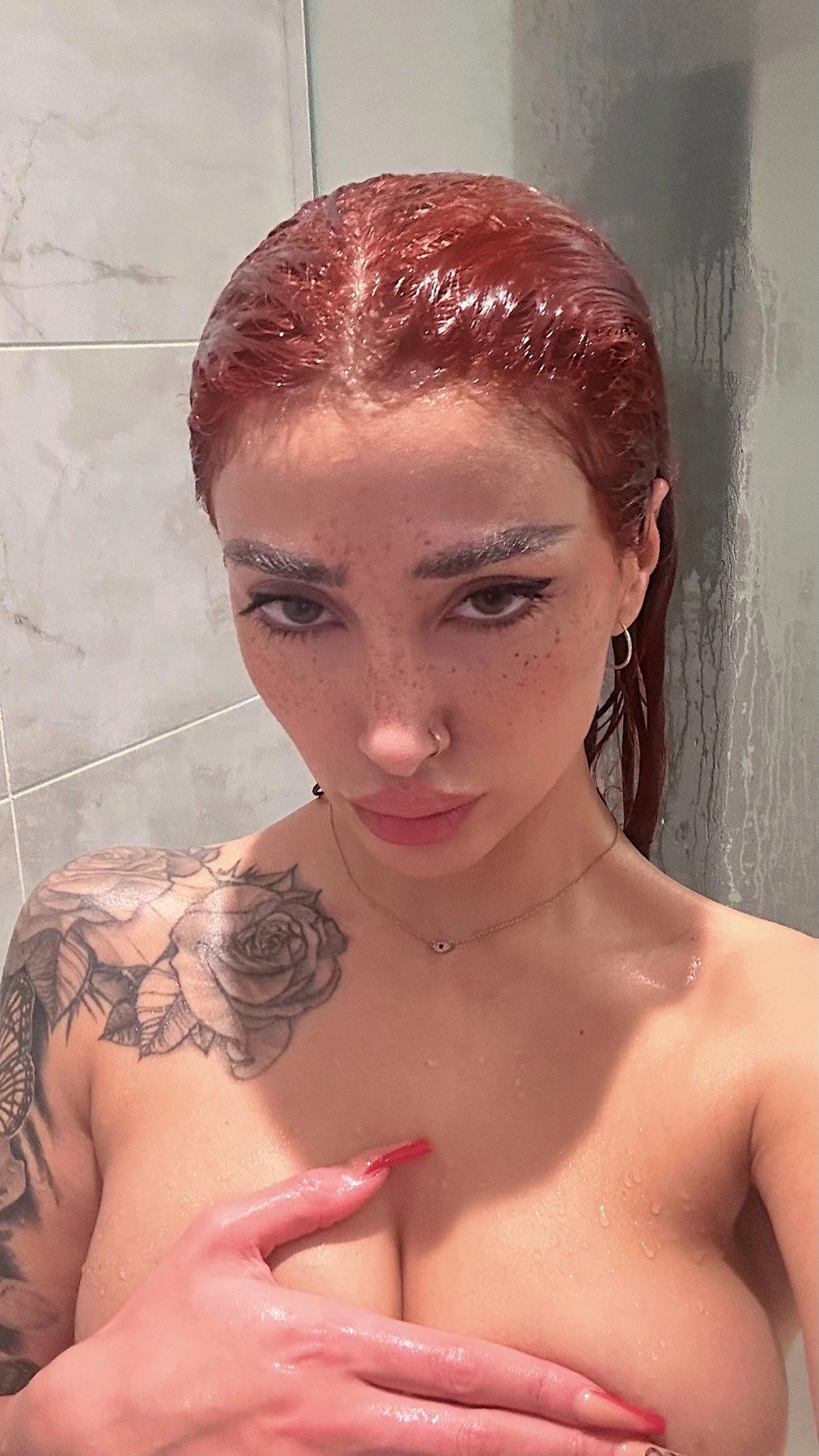 Sarah Dupont – French escort in Maldives — 1 / 7