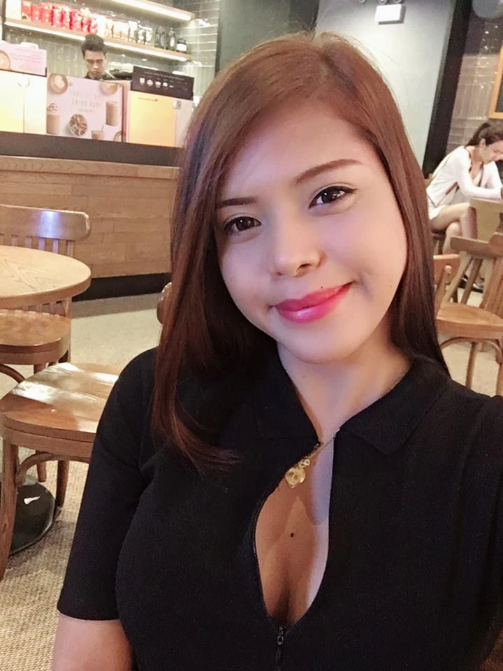 Ella – escort in Macao — 3 / 9