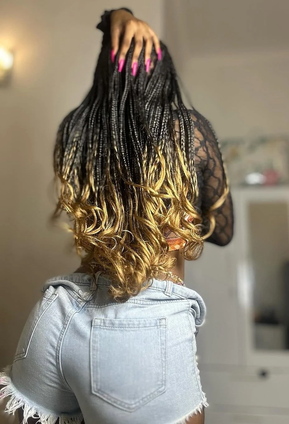Maya – Zimbabwean escort in New Delhi — 4 / 5