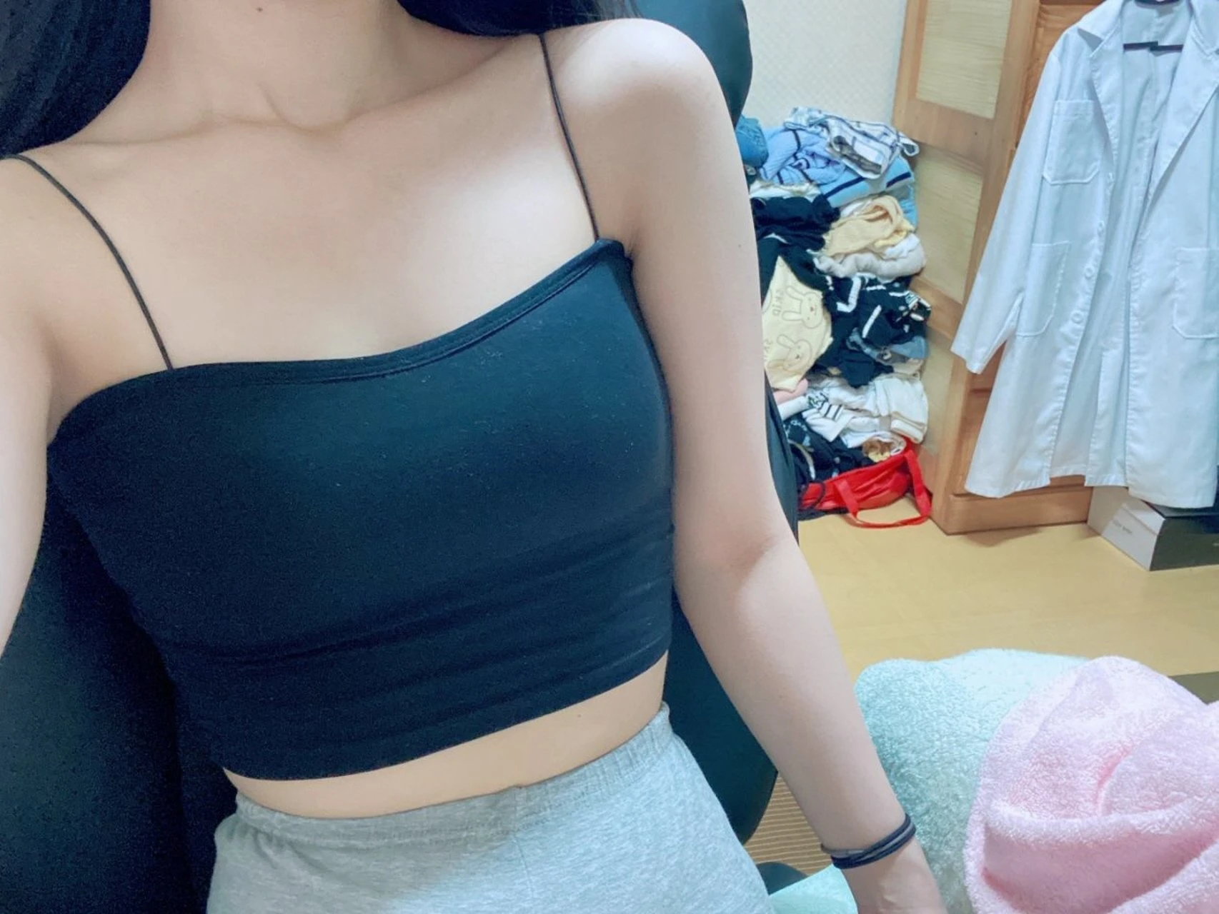 Ara College Girl – South Korean escort in Seoul — 2 / 5
