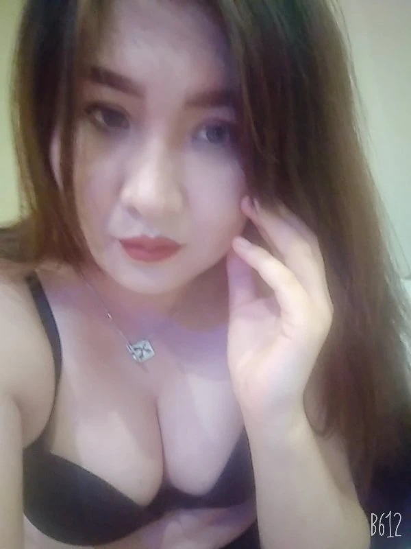 Nona – Russian escort in Mumbai — 2 / 3