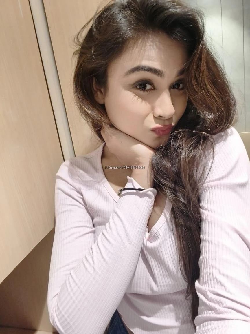Kiara Srivastava – Indian escort in Mumbai — 4 / 10