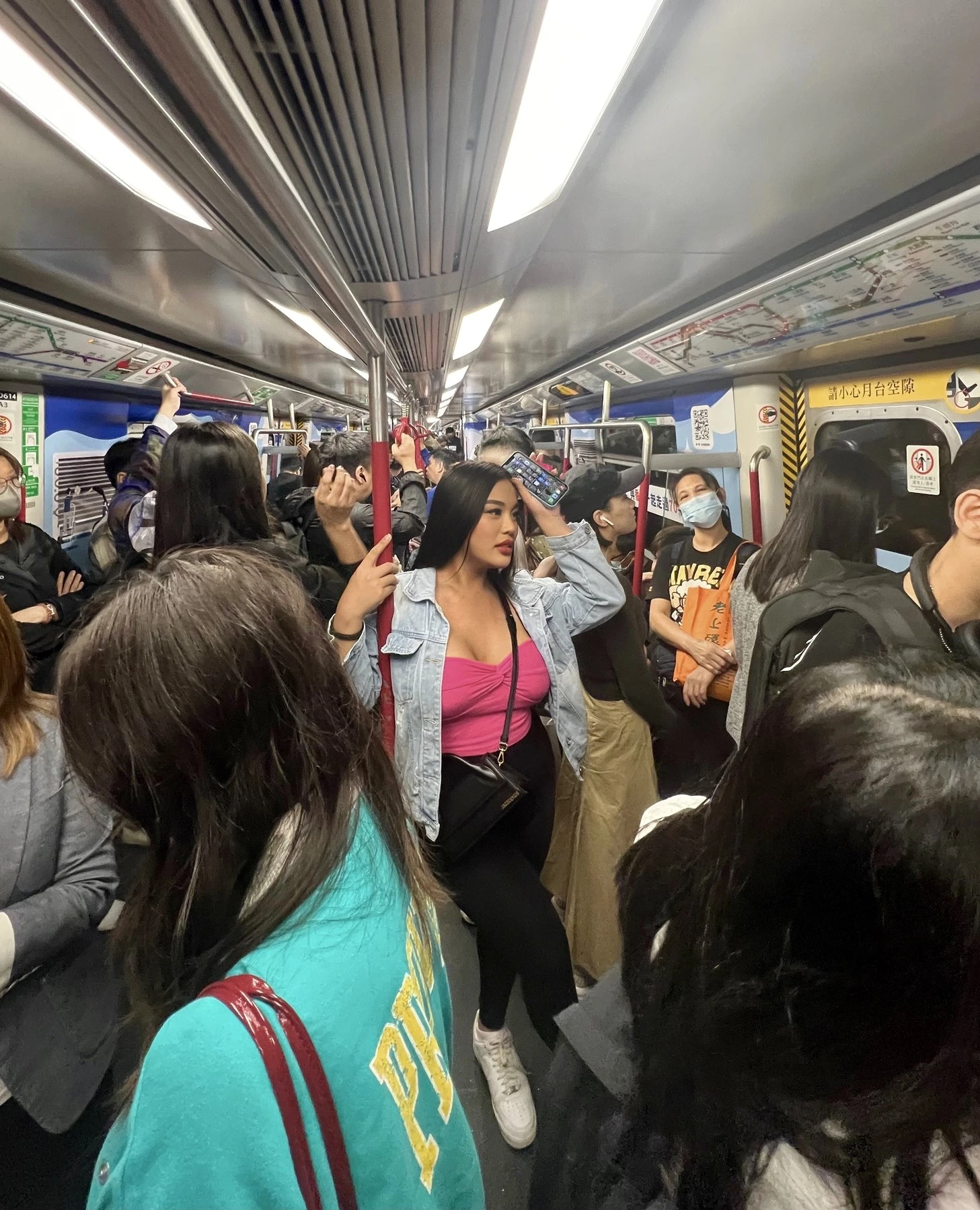 The girl you always wanted / Gigi – Mexican escort in Ho Chi Minh City — 18 / 31