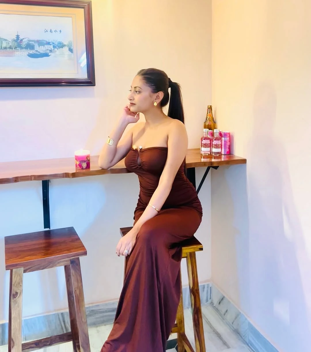 Fatima – Indian escort in Navi Mumbai — 3 / 5