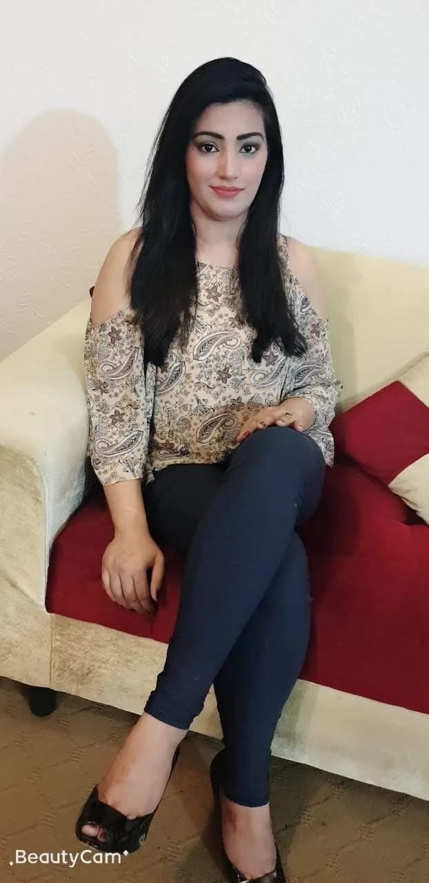 Sheeba – escort in Karāchi — 3 / 5