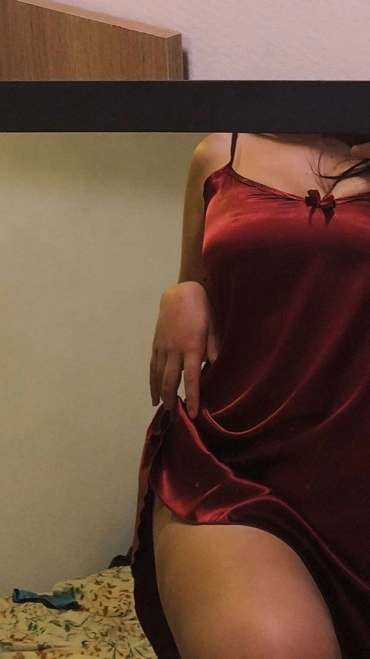 Sowmya – Indian escort in Hyderabad — 3 / 4