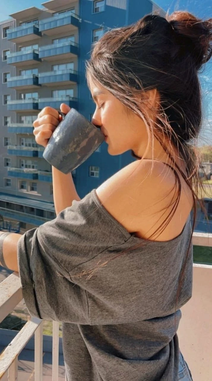 Deepika Sharma – Indian escort in Pune — 5 / 6