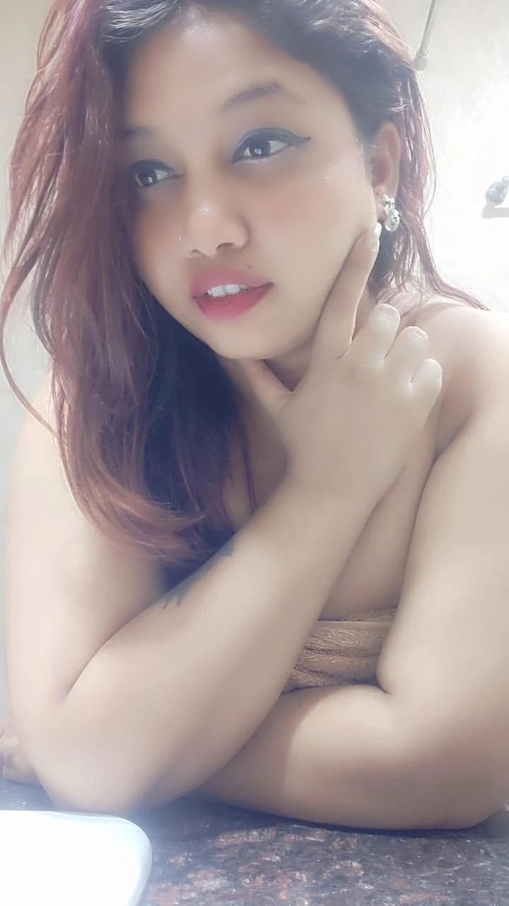 Mona – Indian escort in New Delhi — 2 / 8