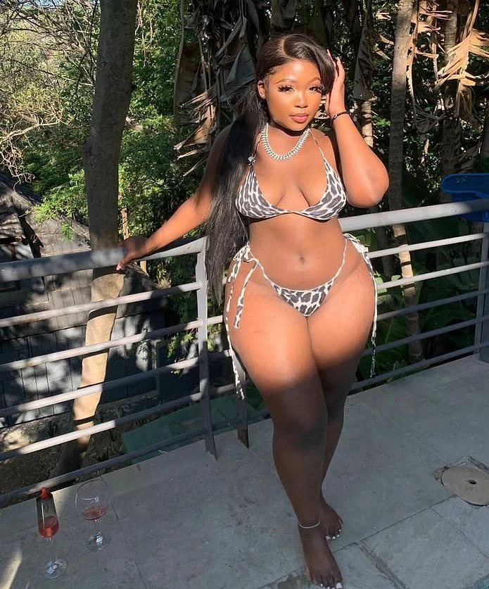 Tracy, New in Ludhiana – South African escort in Ludhiana — 2 / 5