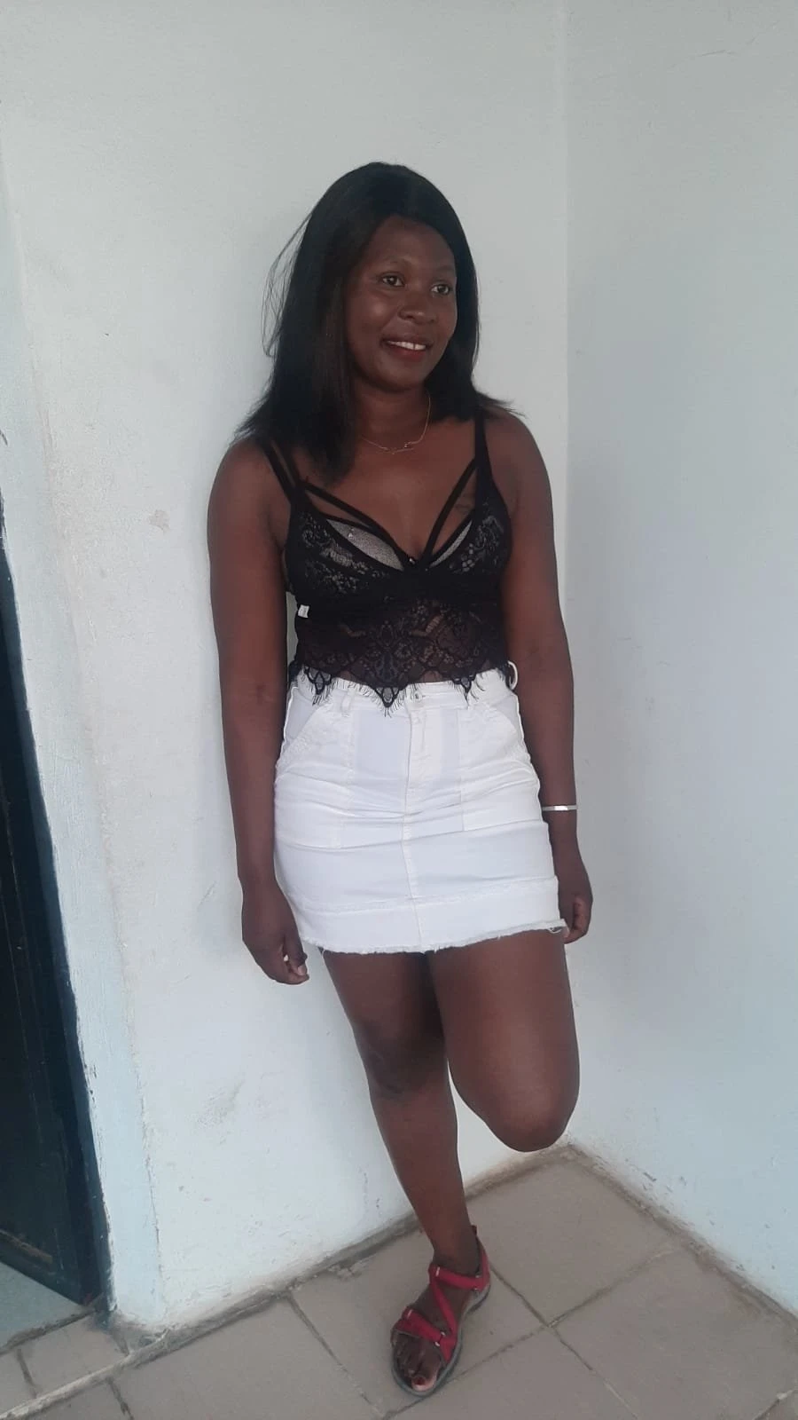 Lucy – Kenyan escort in Beirut — 4 / 5