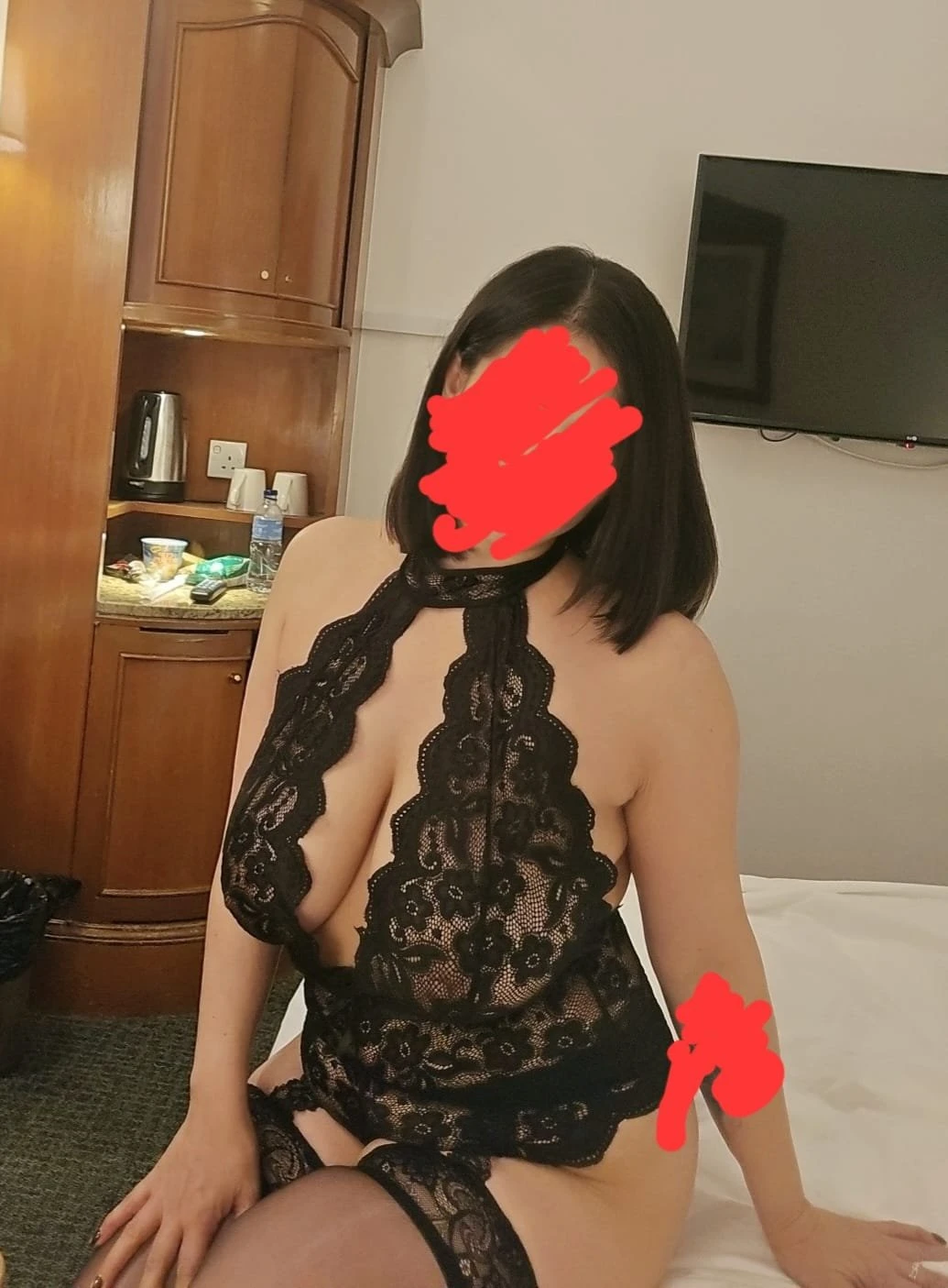Busty aby – Filipino escort in Hong Kong — 11 / 12