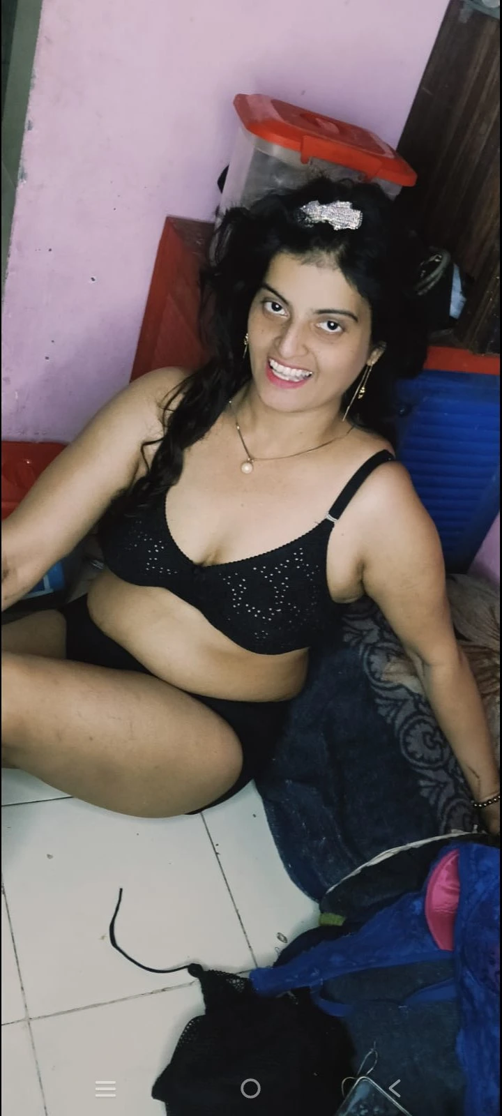 Miss Sanjana 🥰 real meet(&)cam service – Indian escort in Mumbai — 21 / 30