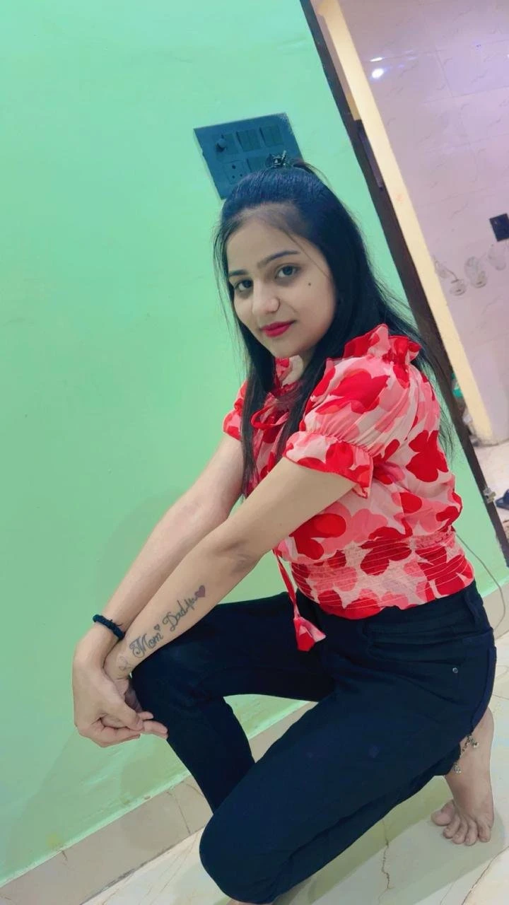 Kashish – Indian escort in Hyderabad — 2 / 6