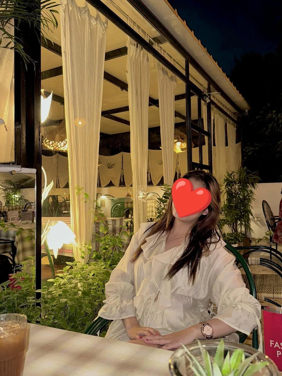 Manika Web Cam & Real Meet Escort's – Nepalese escort in Kathmandu — 3 / 4