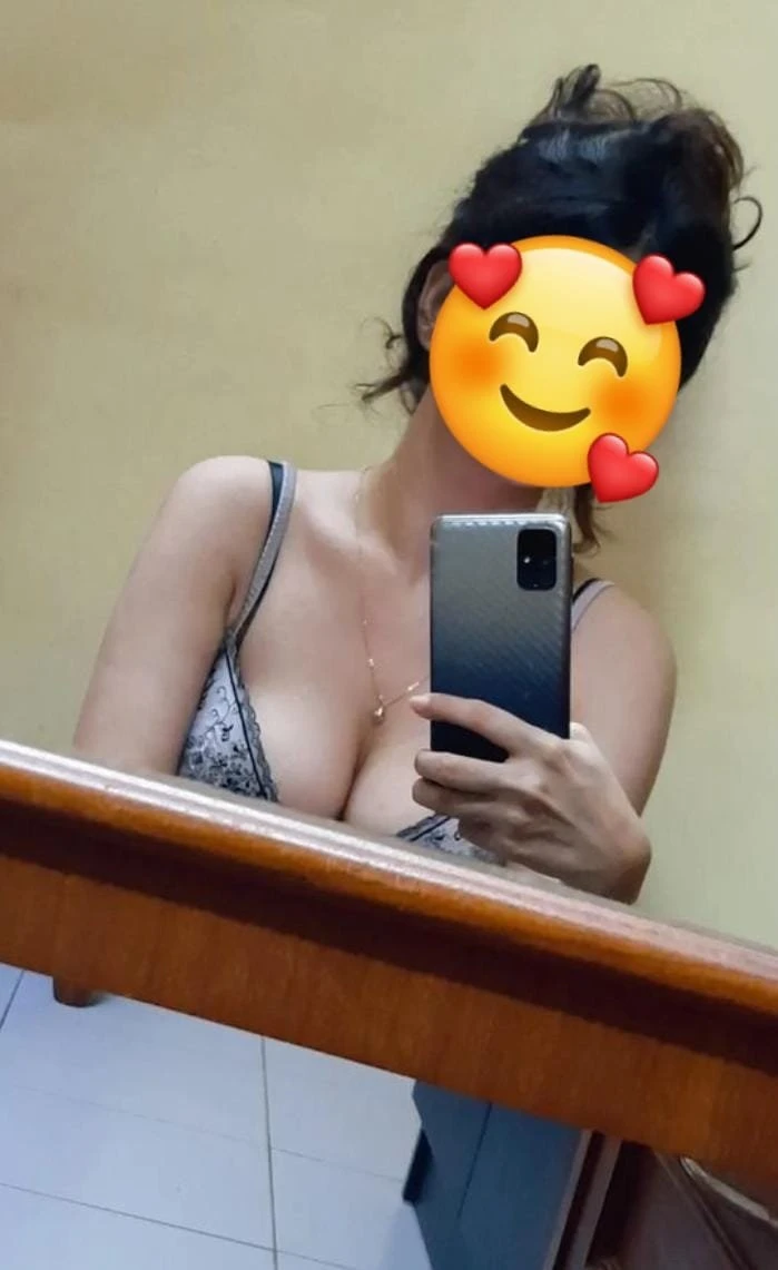 Make a Booking & Enjoy Excellent Service – Indian escort in New Delhi — 2 / 3