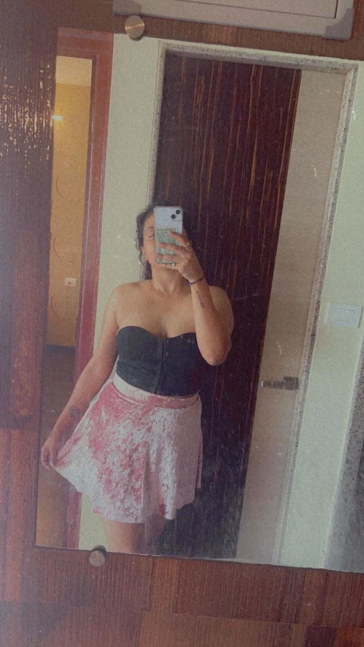 Im Saniya Directly,Book Now Cash pay all – Indian escort in Hyderabad — 6 / 8