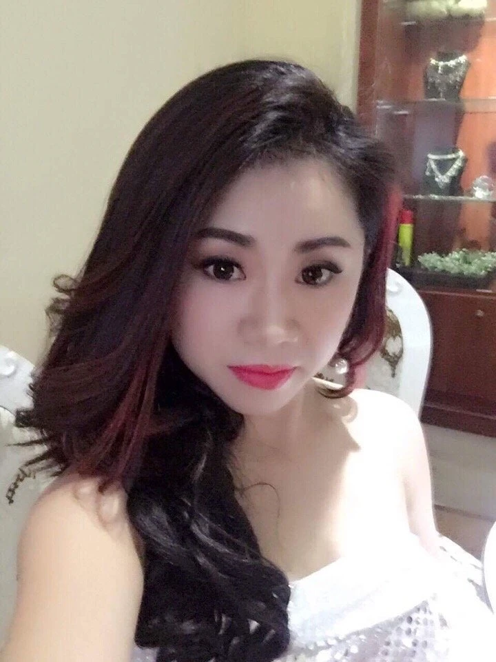 Cherry – Filipino escort in Hanoi — 4 / 5