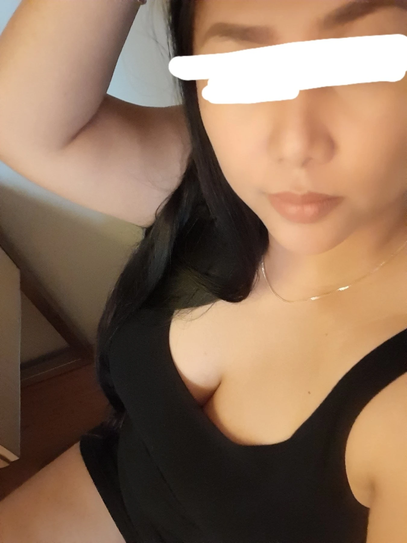 Star – Filipino escort in Colombo — 4 / 6