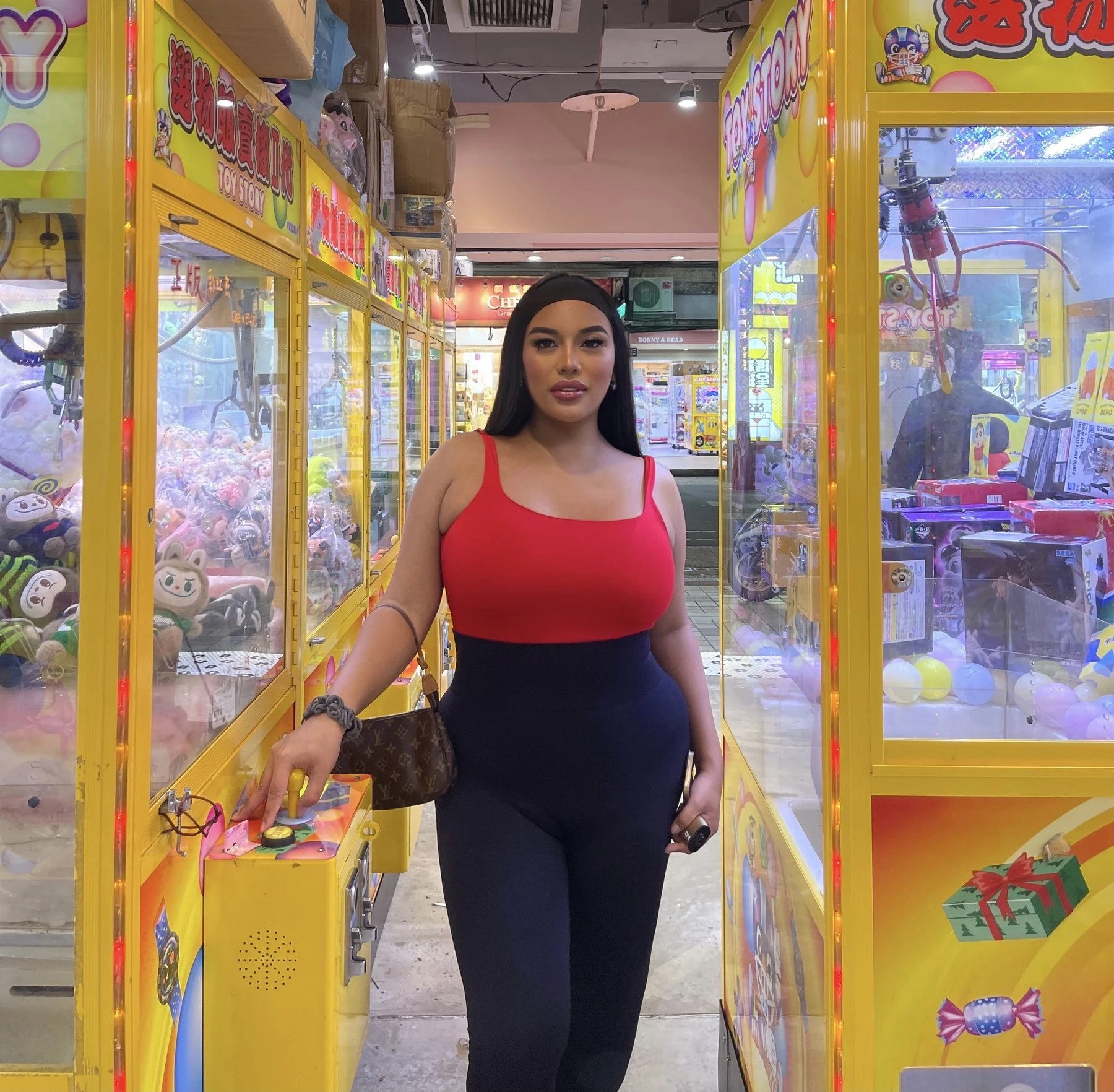 The girl you always wanted / Gigi – Mexican escort in Ho Chi Minh City — 29 / 31