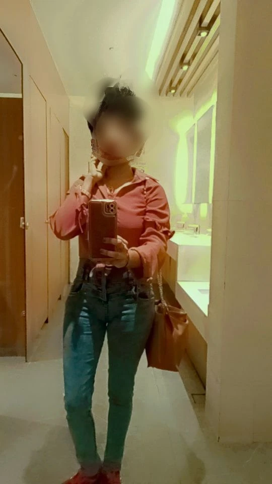 Teena – Sri Lankan escort in Colombo — 5 / 11