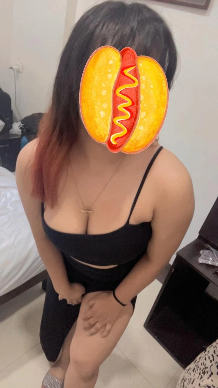 Lustful & Genuine No Advance Escort Serv – Indian escort in Pune — 1 / 3