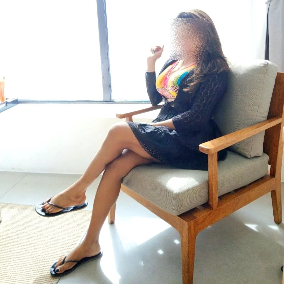 A Younger Cute Lady Visits You – Sri Lankan escort in Colombo — 8 / 10